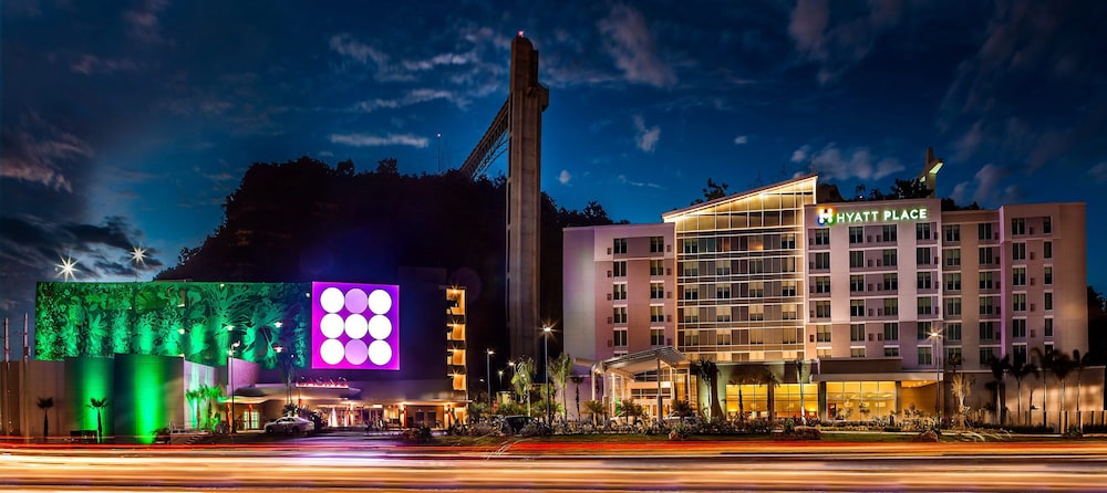 Hyatt Place Bayamon 3/65