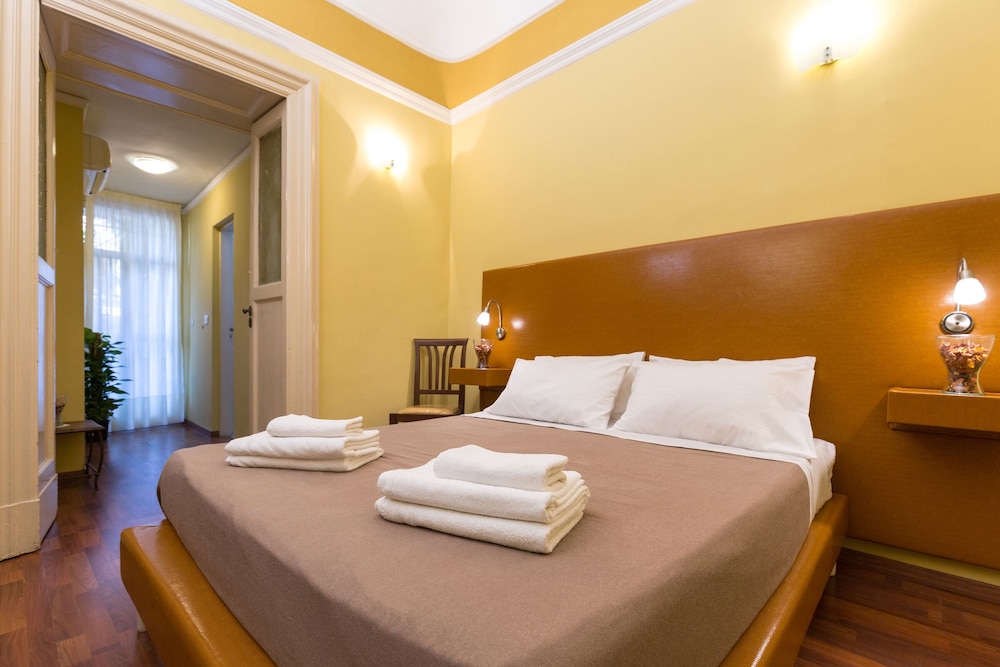 Teatro Bellini Bed Breakfast 8/35