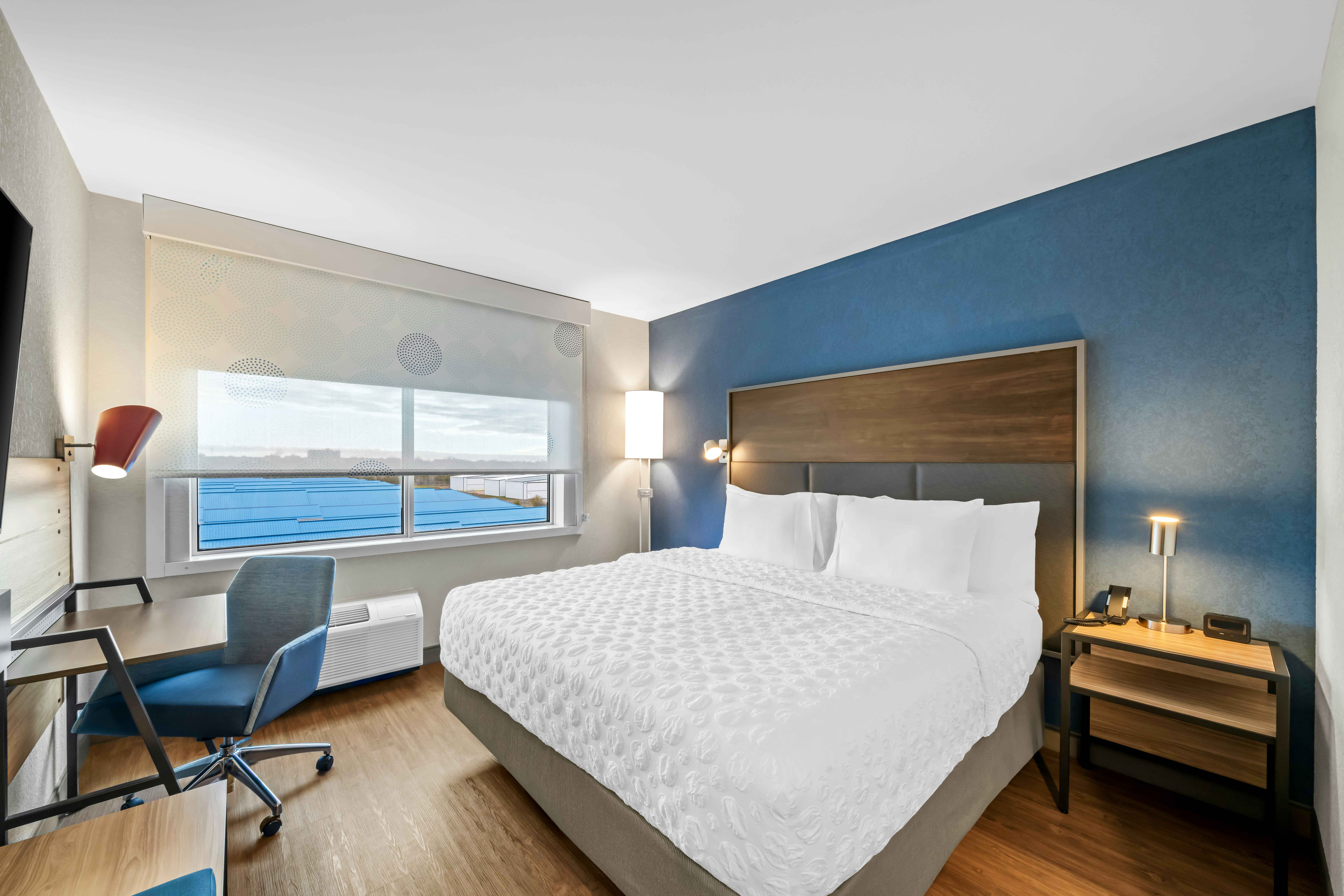 Room, King Bed