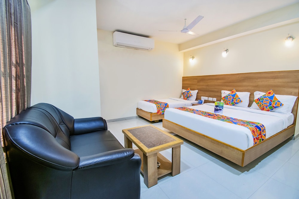 Fabhotel Jansi Deluxe Gandhipuram 14/33