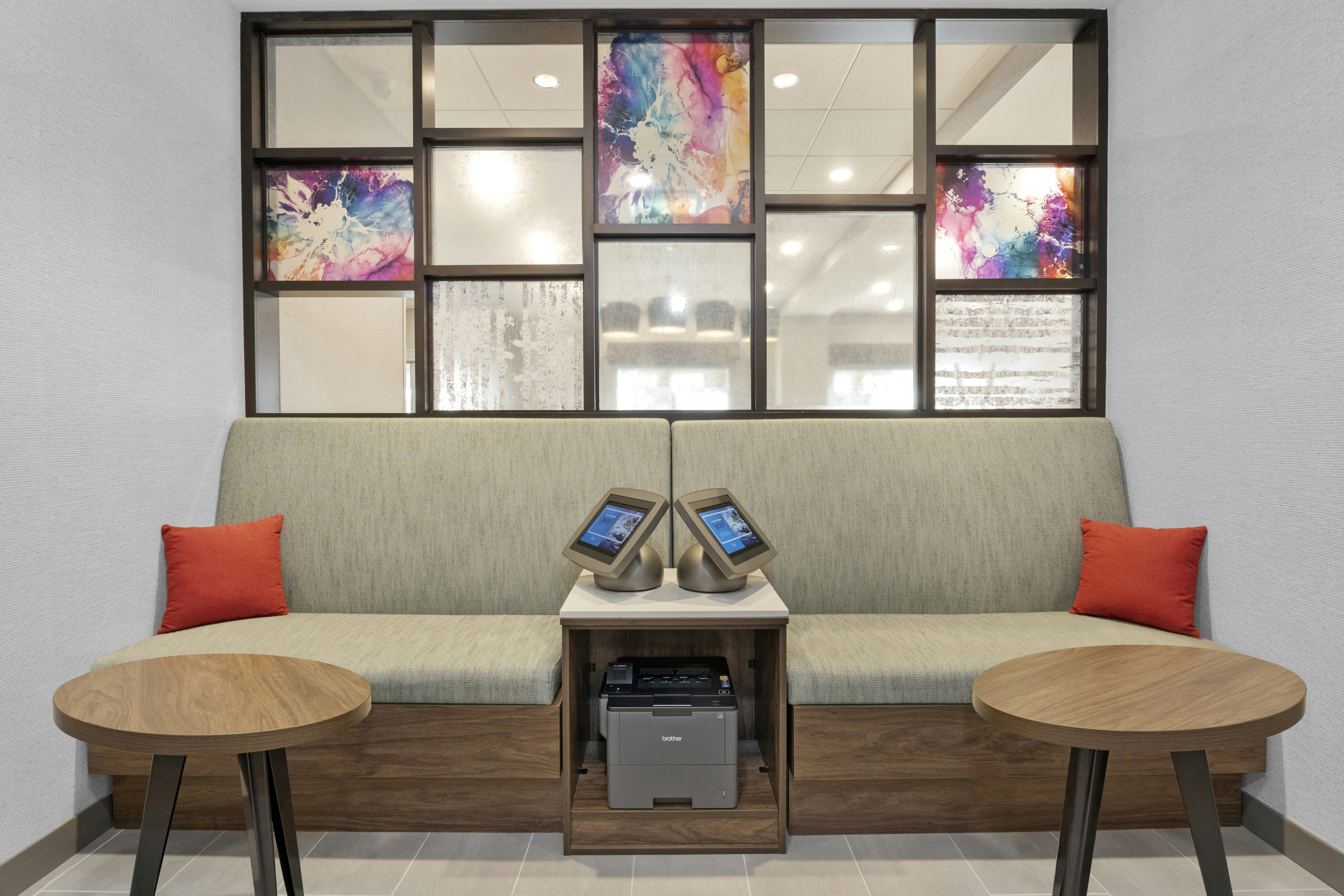 Hampton Inn by Hilton Cornwall 11/26
