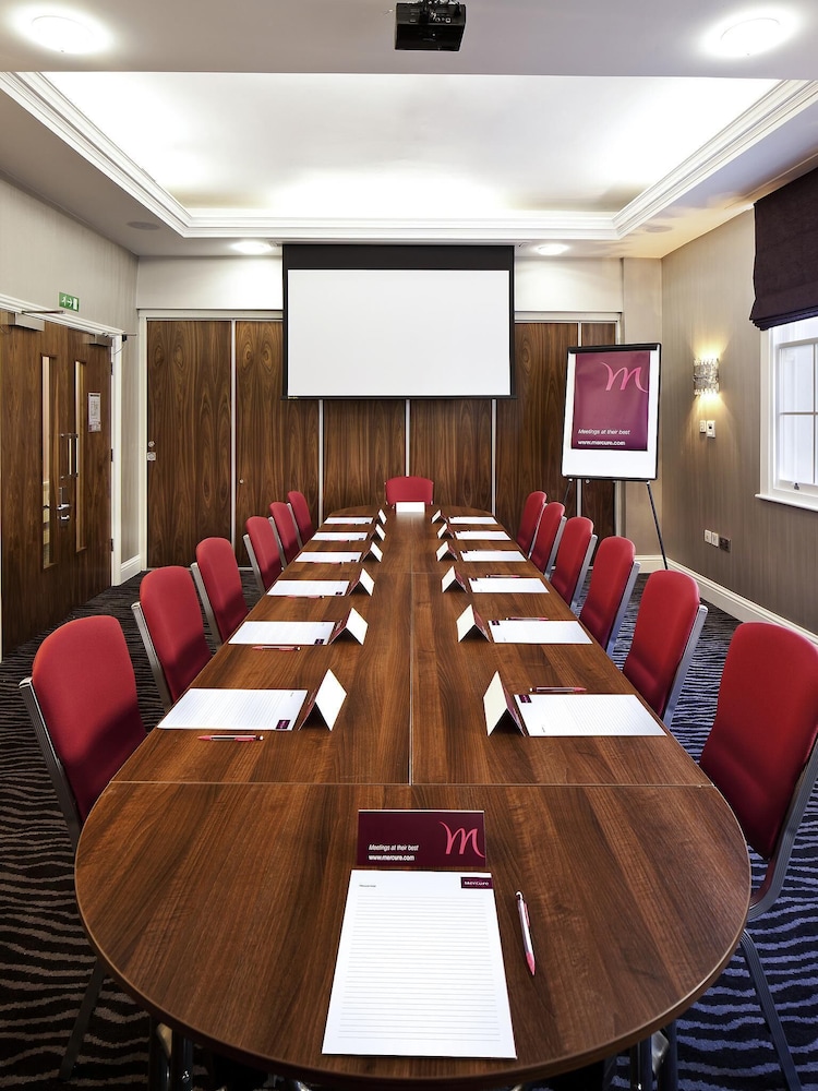 Nottingham City Centre Hotel by Sunday 33/44