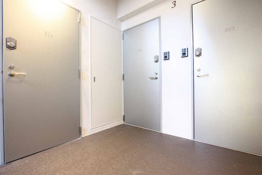 Forest Inn Tenjin Minami 43/60