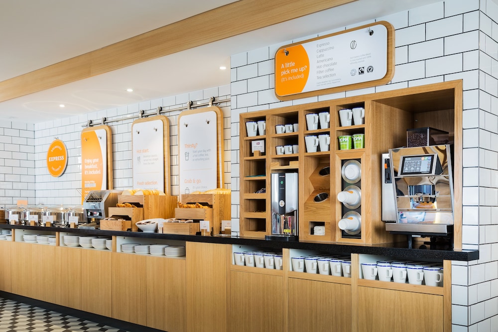 restaurant cafeteria