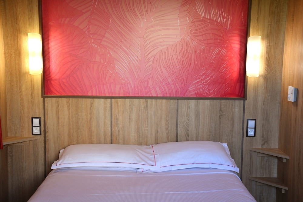 Hotel the Originals Aurillac 5/28