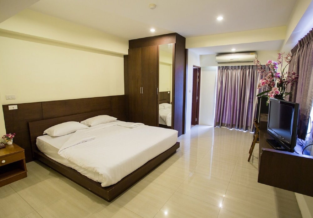 The Loft Resort Bangkok 18/44