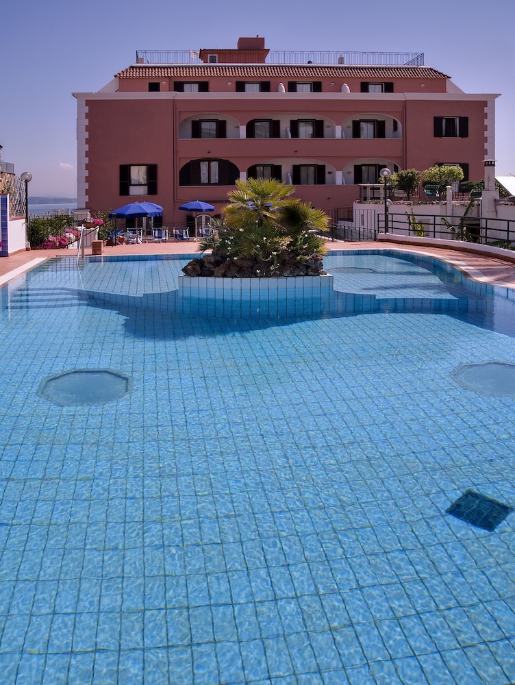 Terme Mare Blu 53/54