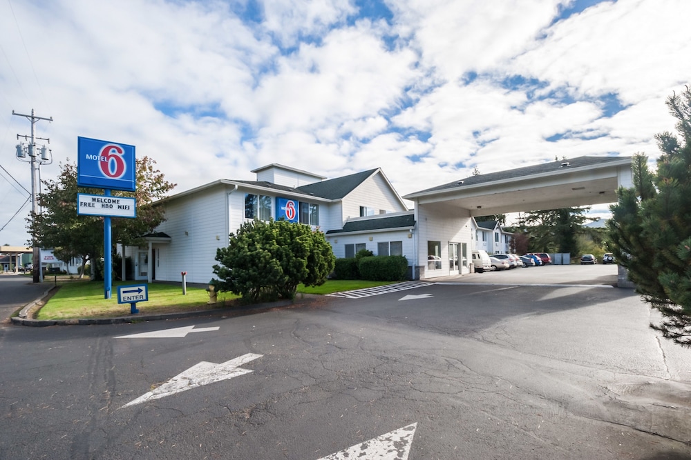 Motel6 Seaside, OR 50/60