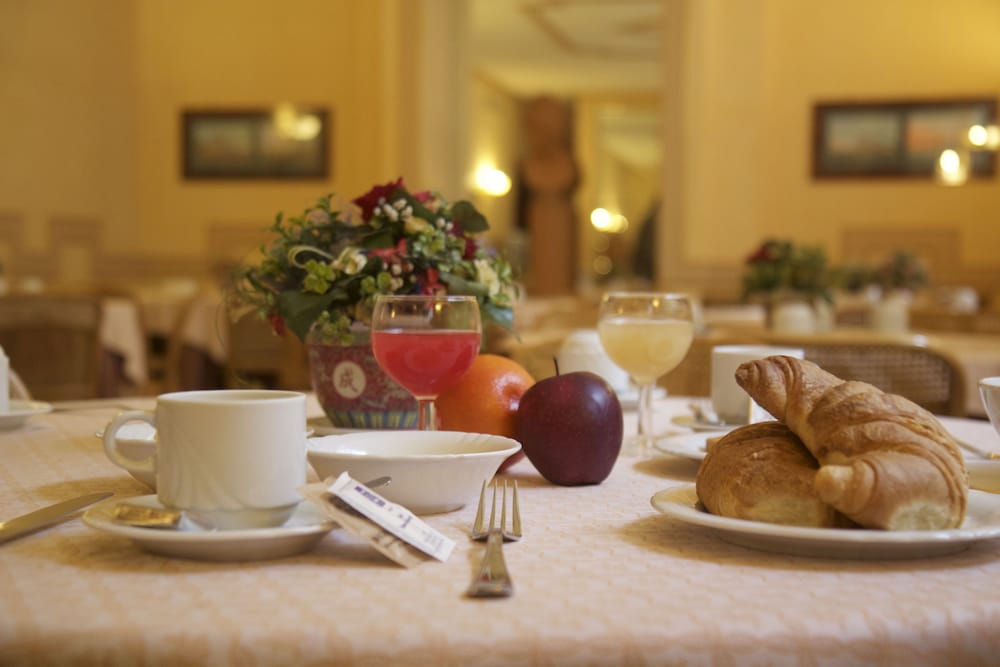 Hotel Nuovo Rebecchino 37/49