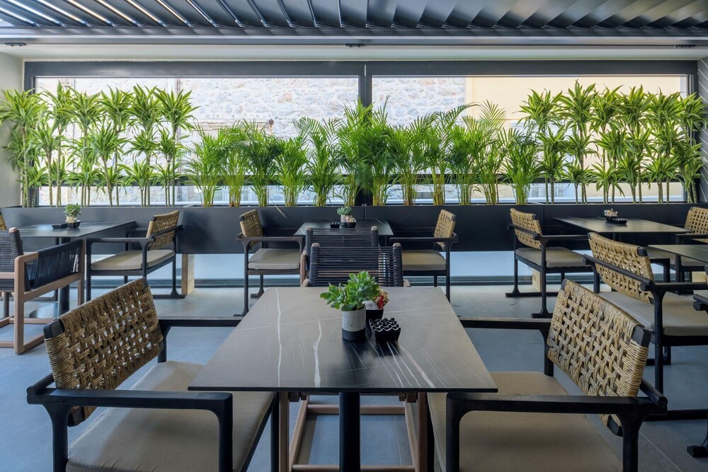 Evanik Chic Hotel 34/48