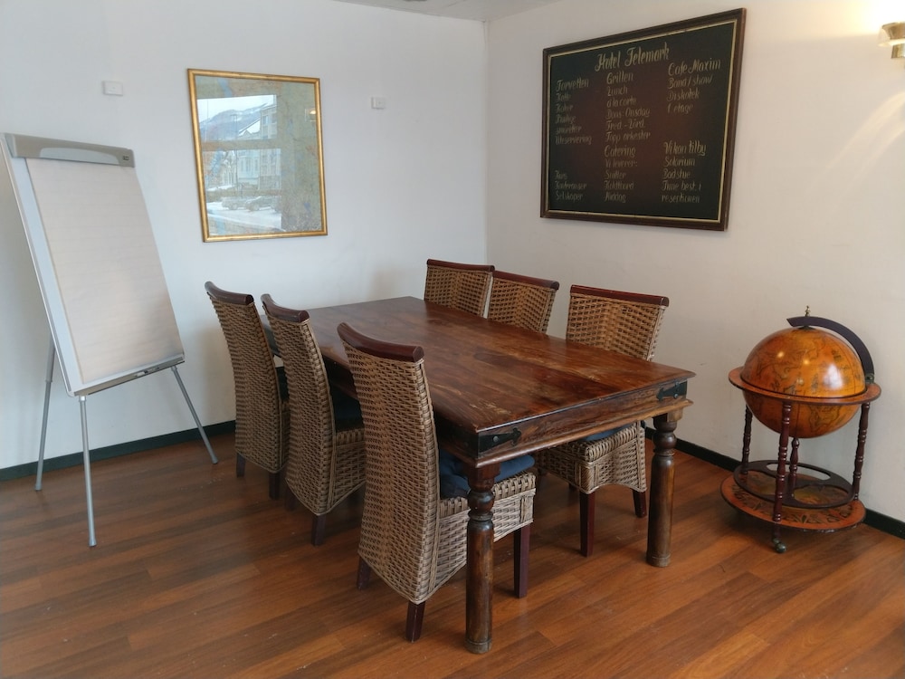 Notodden Hotel 38/55