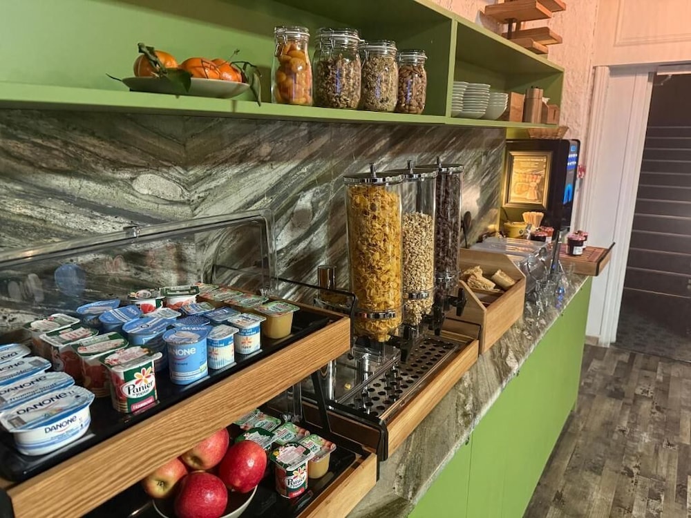 DE BERNE 36/48