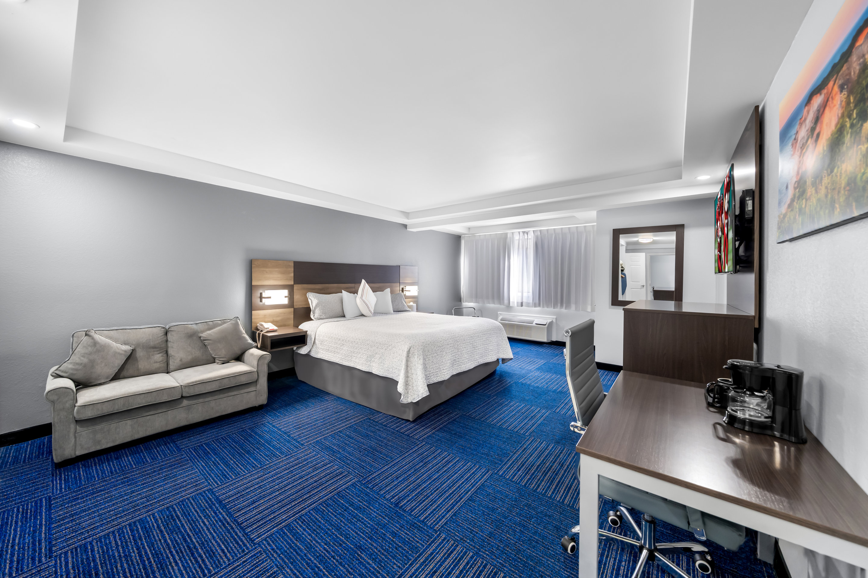 Admiralty Inn & Suites - a Red Collection Hotel 4/13
