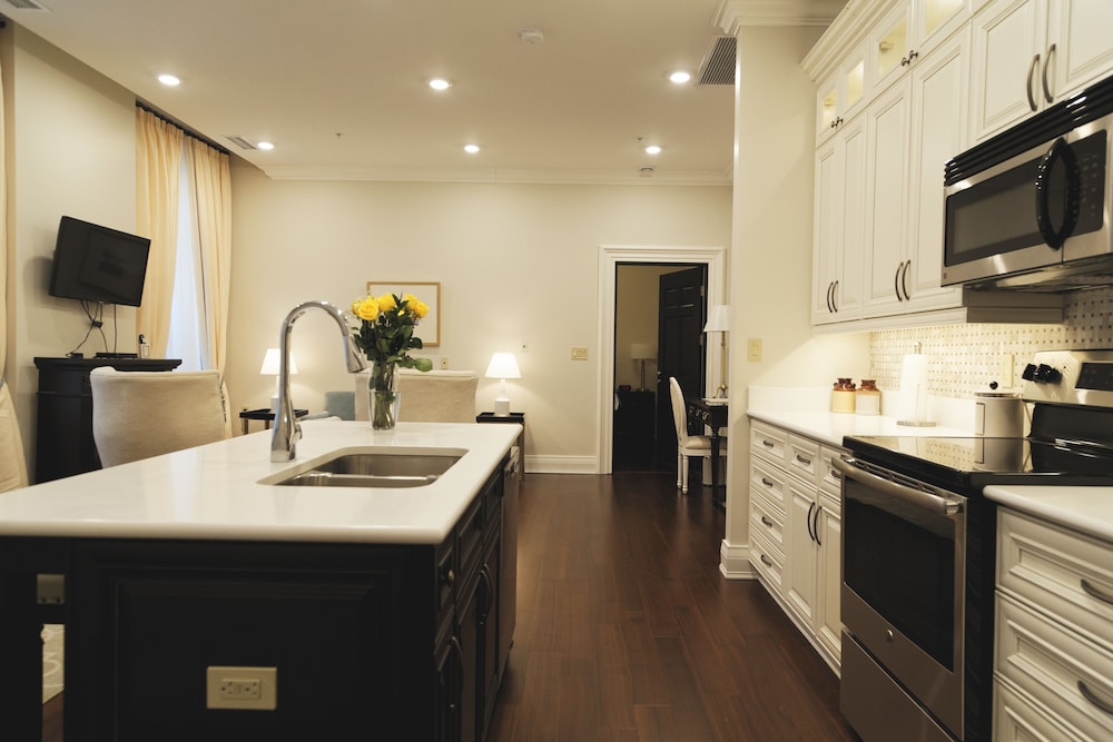 The Sydney Boutique Inn 53/69
