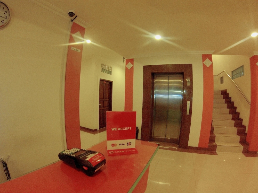 The Kanjeng Hotel Kuta 26/36