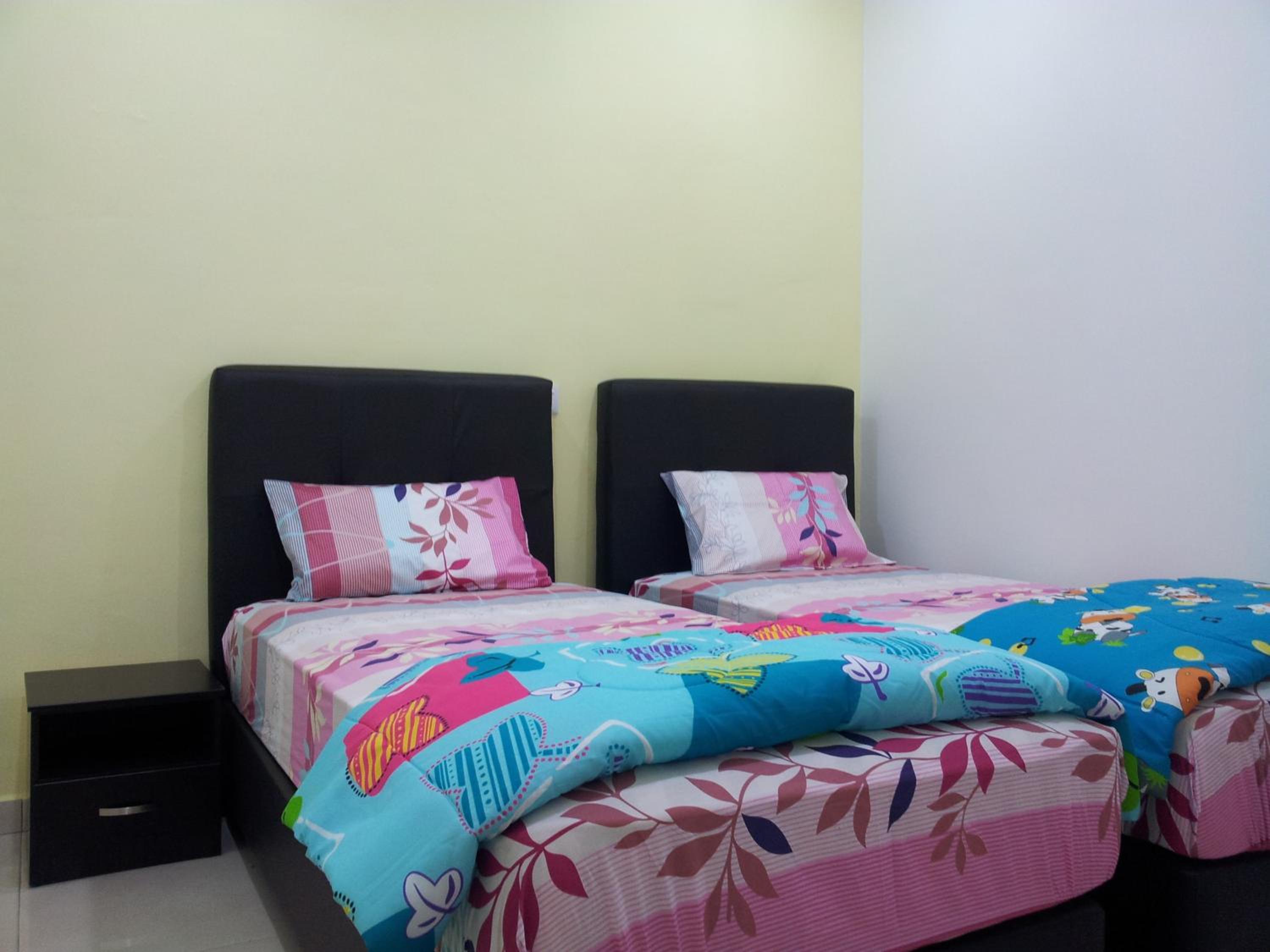 Sunshine Jonker Guesthouse 8/22