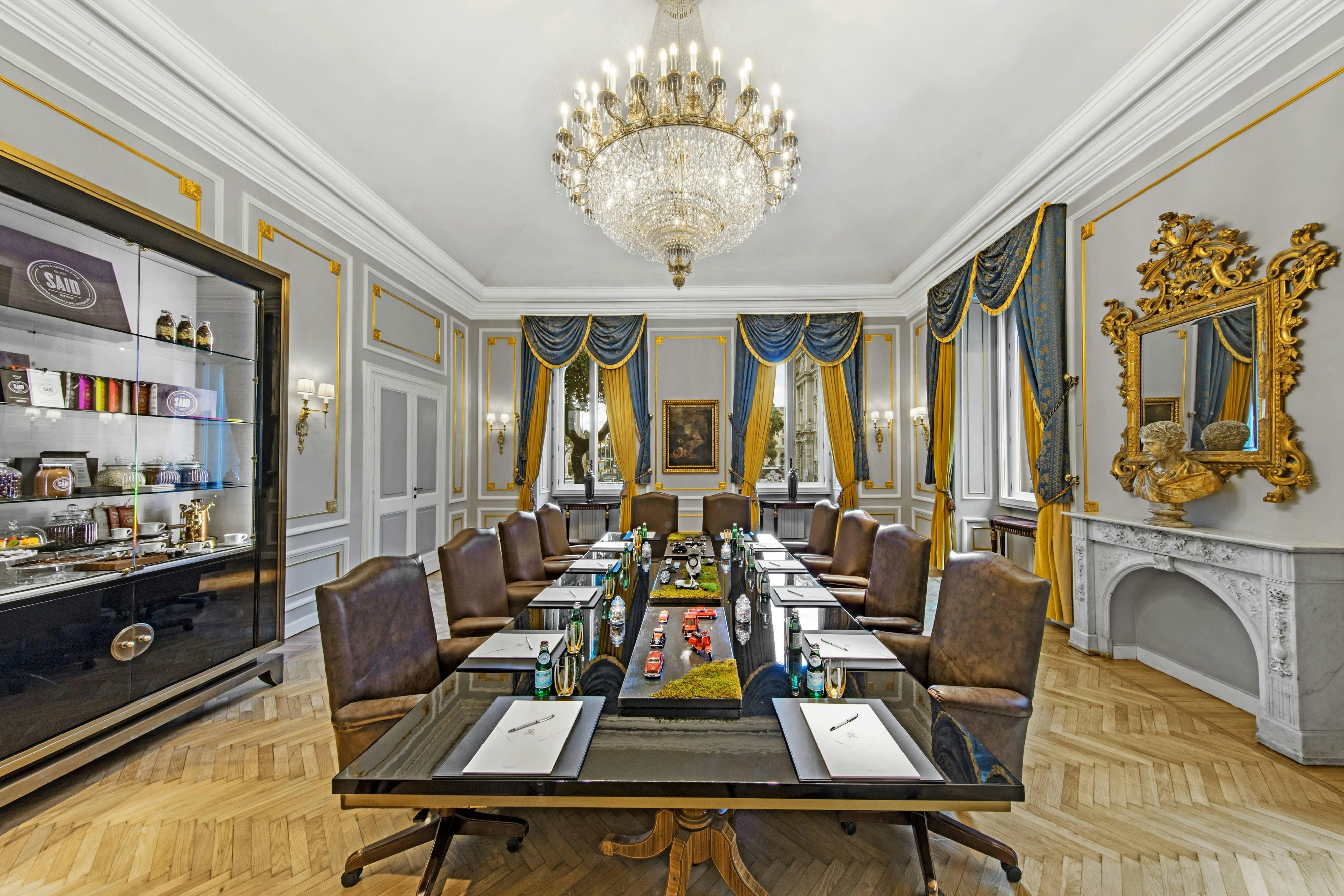 The St Regis Rome 54/84