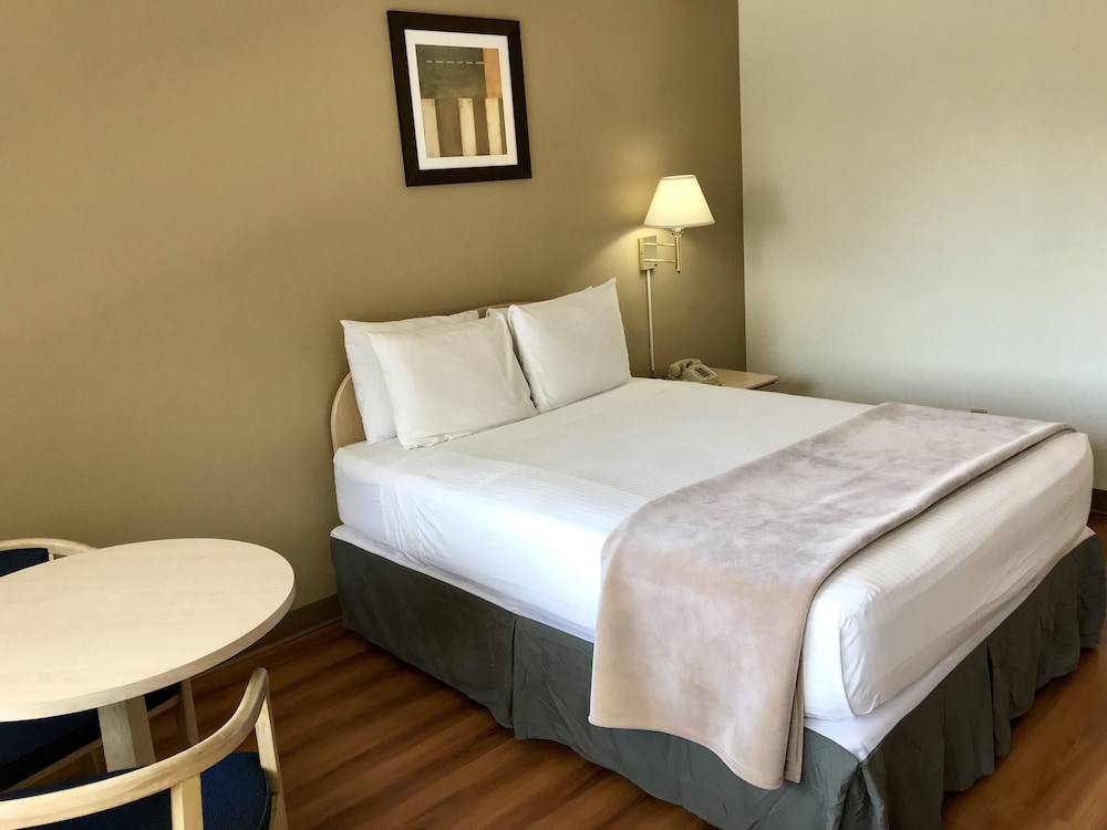 Sea-Tac Airport Value Inn 10/32