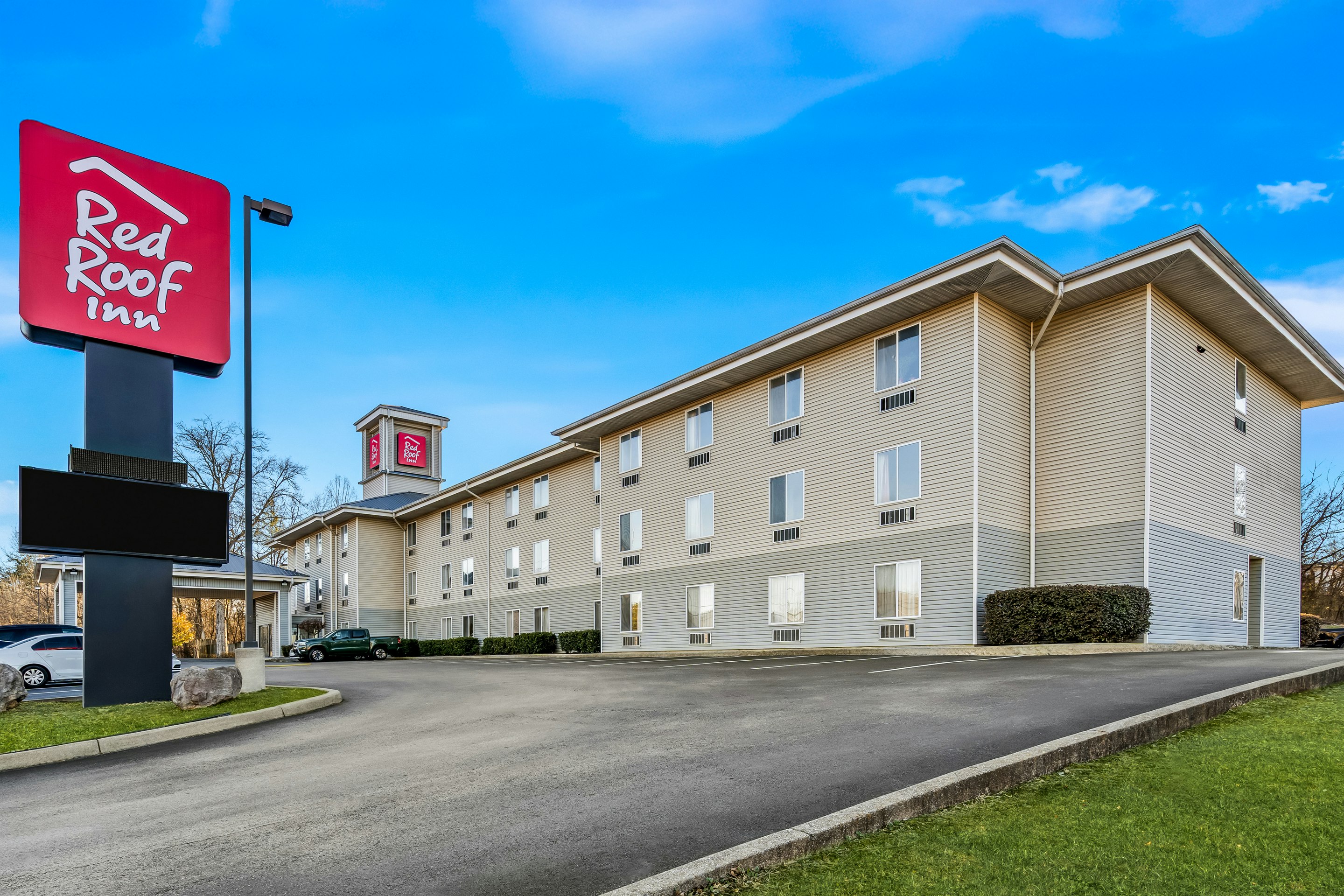 Red Roof Inn Etowah 47/49