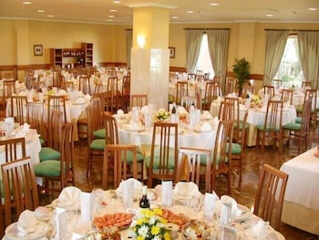 Bahia Bayona Hotel 12/20