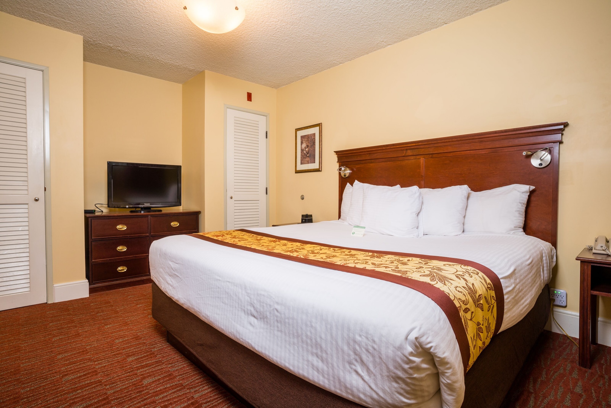 1 BEDROOM, DELUXE, SUITE