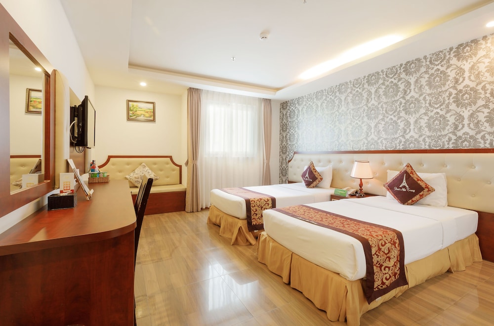 Paris Nha Trang Hotel & Apartment 14/72