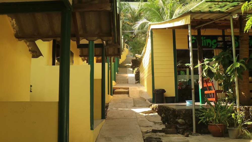 Island Lodge 10/64