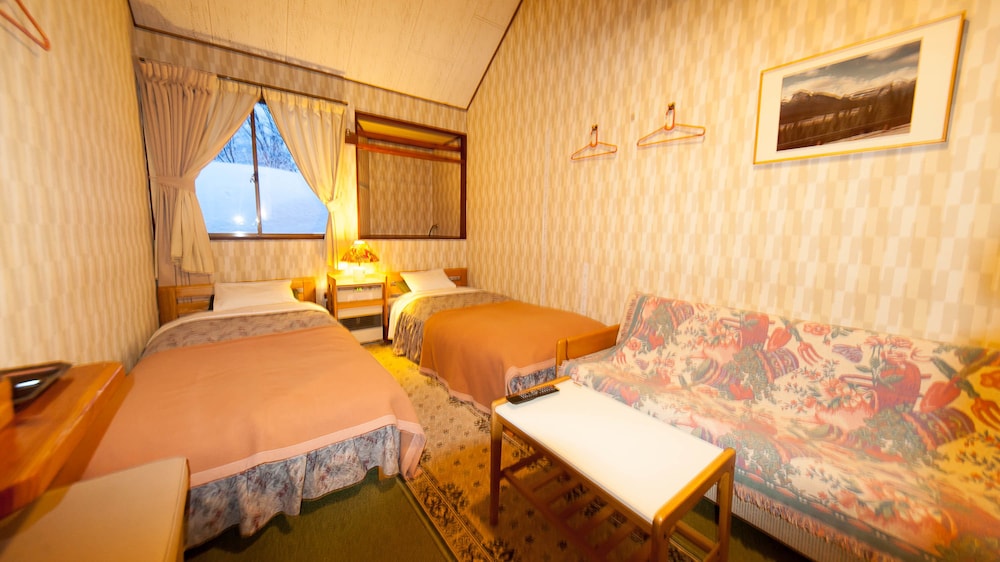 Country Inn Canadian House 20/50