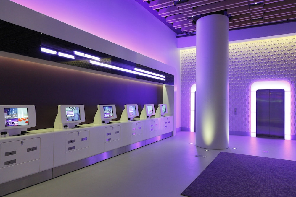 YOTEL New York Times Square, Select by Hilton 20/42