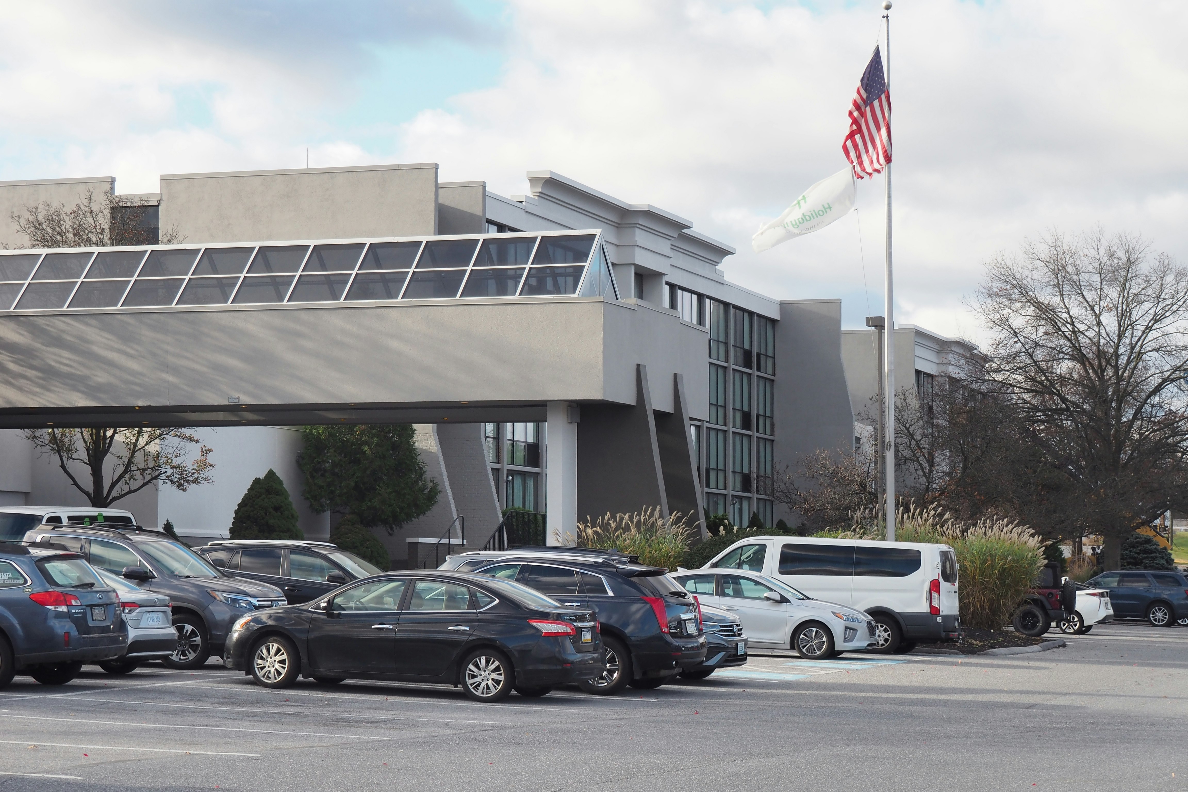 Holiday Inn Harrisburg - Hershey Area, I-81 by IHG 71/76