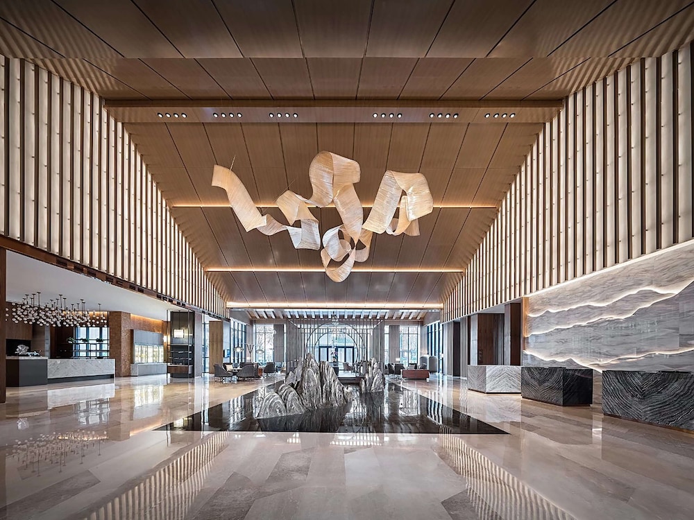 Hyatt Regency Beijing Shiyuan 2/40