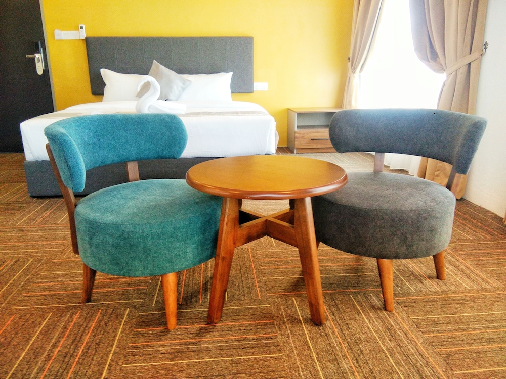 WE Hotel 38/52