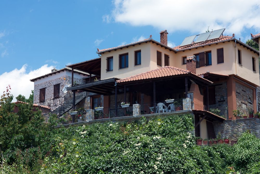 Mansion Terpou 38/46