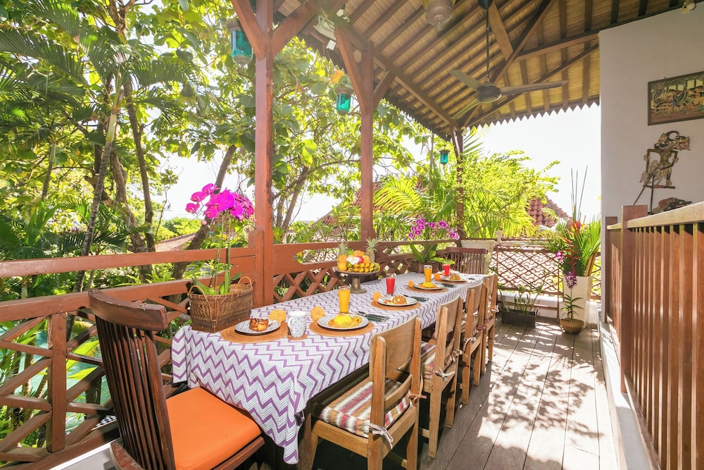 Villa Kampung Kecil 58/78