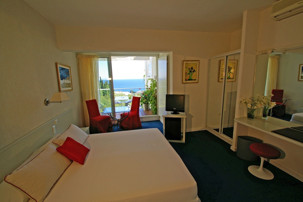 Hotel Pietracap 48/71