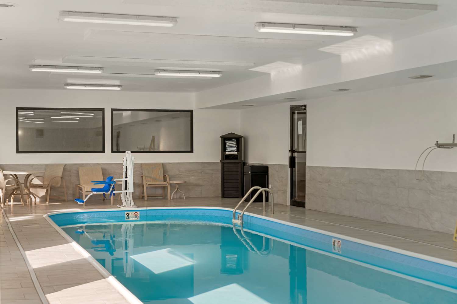 Best Western Des Plaines Inn 18/36
