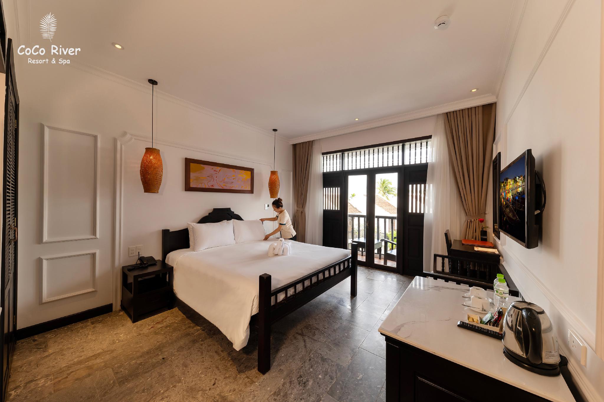 Room, Double Bed, Pool View