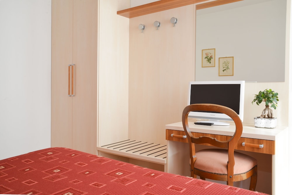 Hotel Venezia 55/68