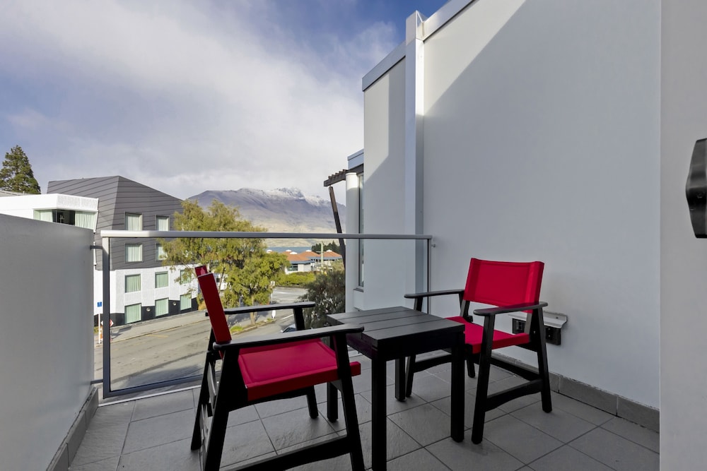 Scenic Suites Queenstown 27/57