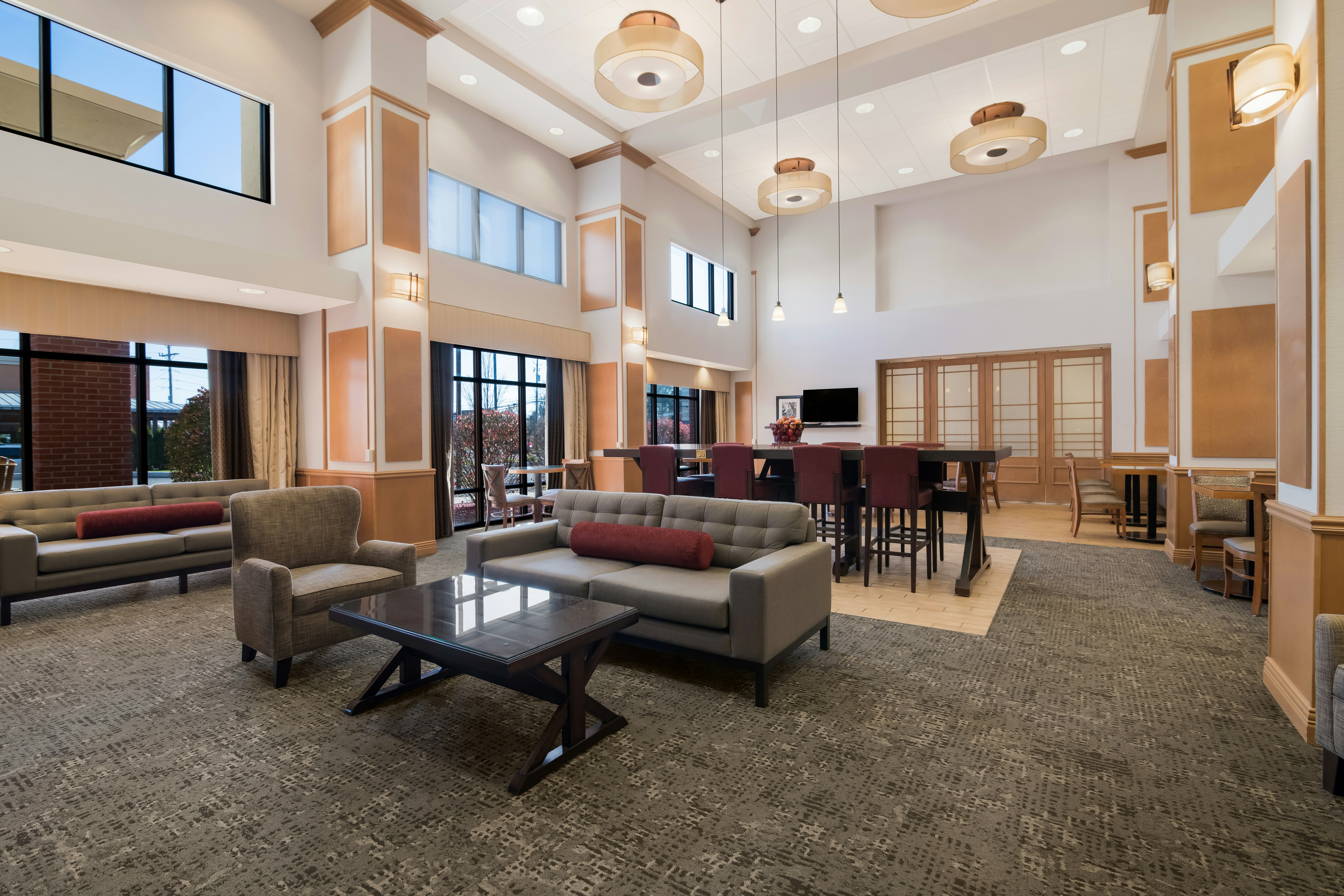 Hampton Inn Suites Plattsburgh 31/47