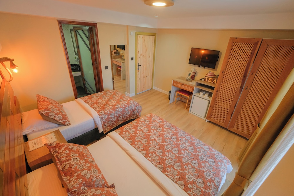 Frau Guler Boutique Hotel 19/50