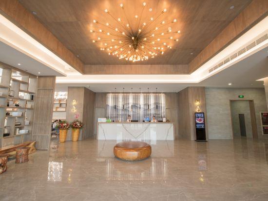 Ya Hotel 6/21