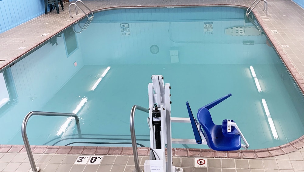 Travelodge by Wyndham Ishpeming/Marquette 33/49