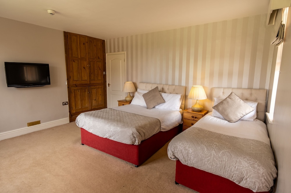 Donington Park Farmhouse Hotel 9/48