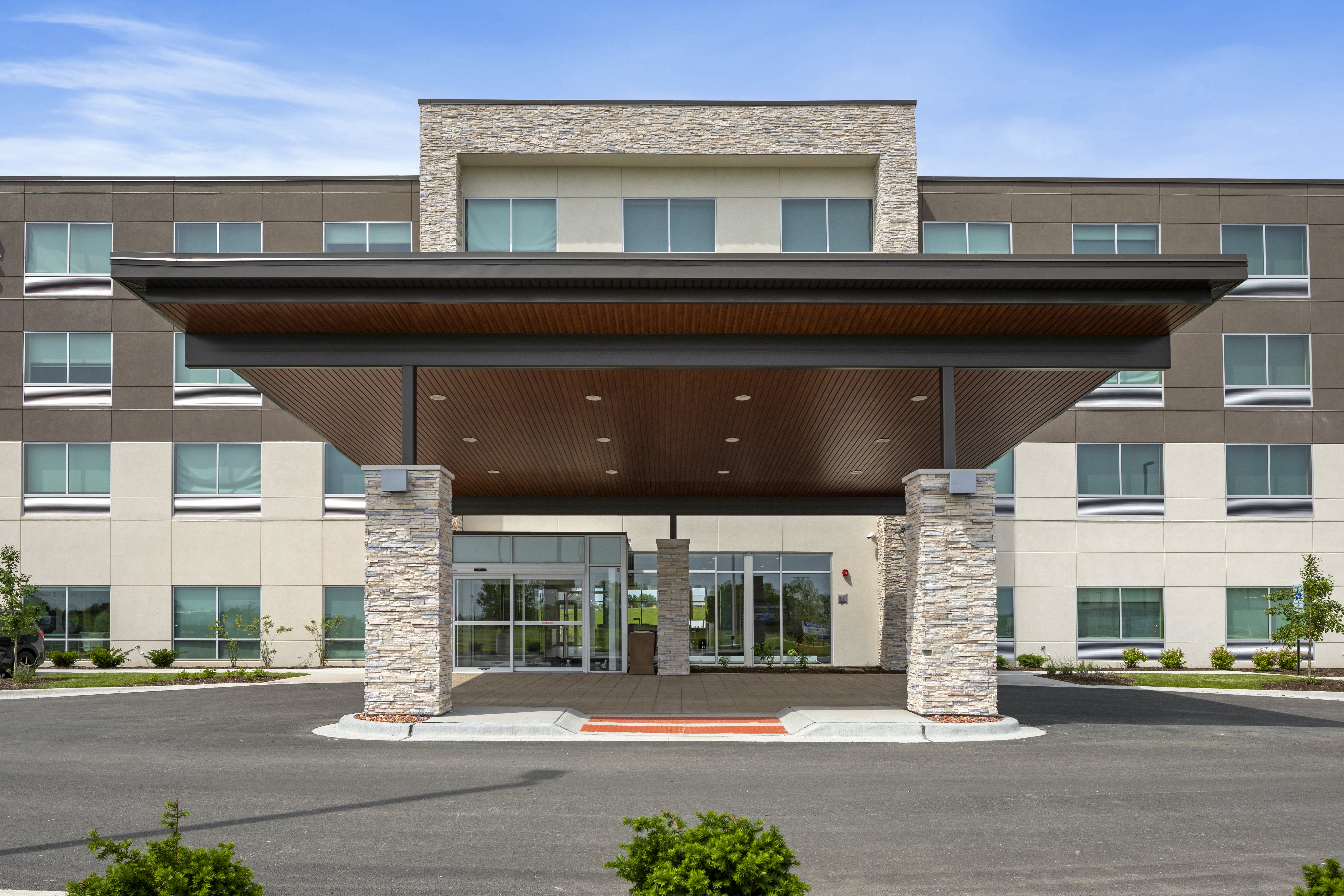 Holiday Inn Express Suites Bourbonnais East Bradley 2/67