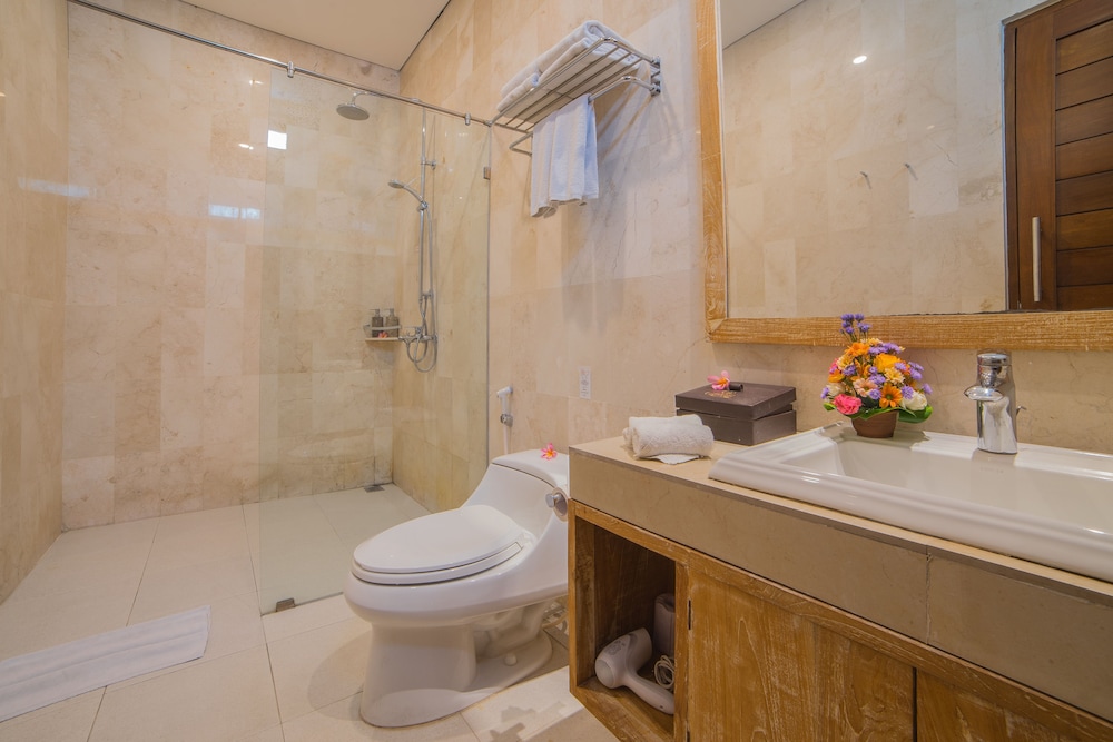 Grand Kesambi Resort and Villa 111/111
