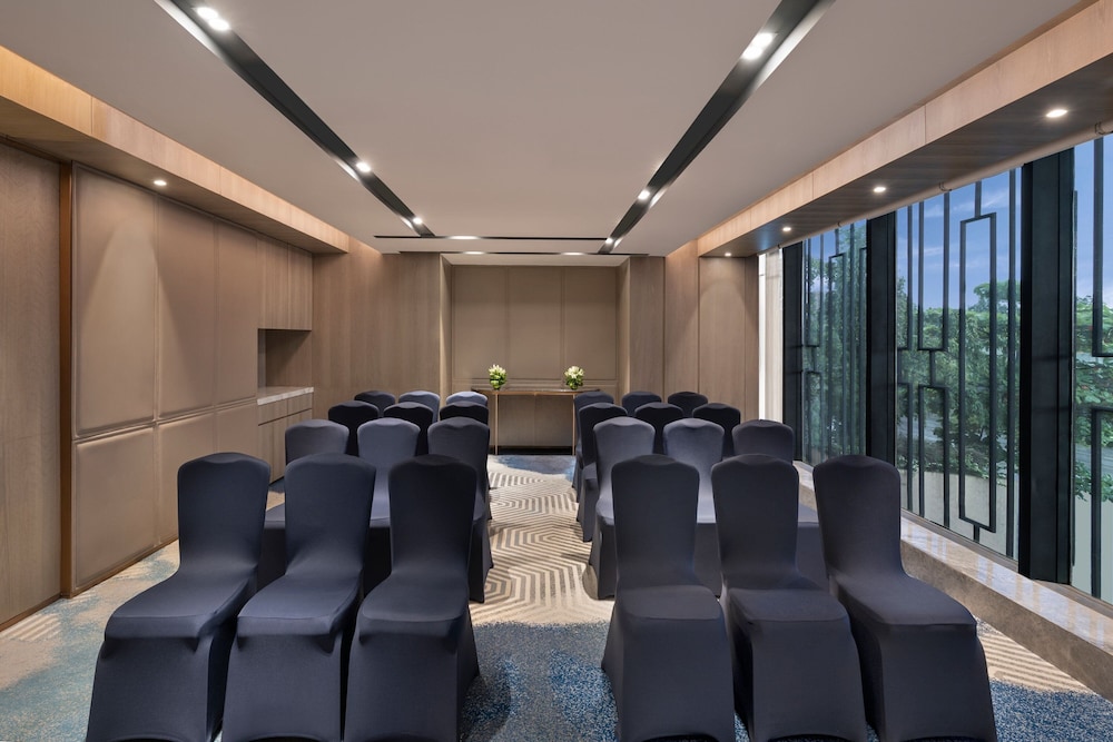 Navi Mumbai Marriott Hotel 41/49