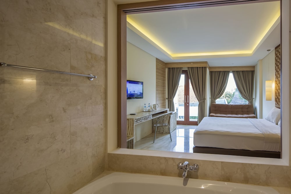 M Suite Bali 25/65