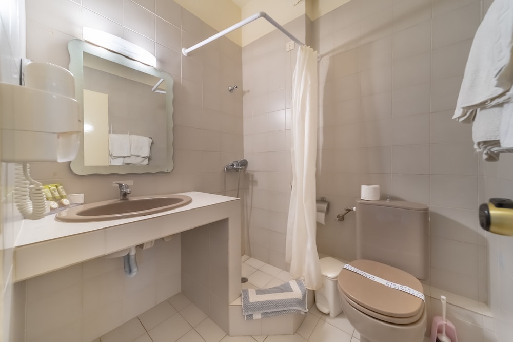 Hotel Agia Markella 48/50