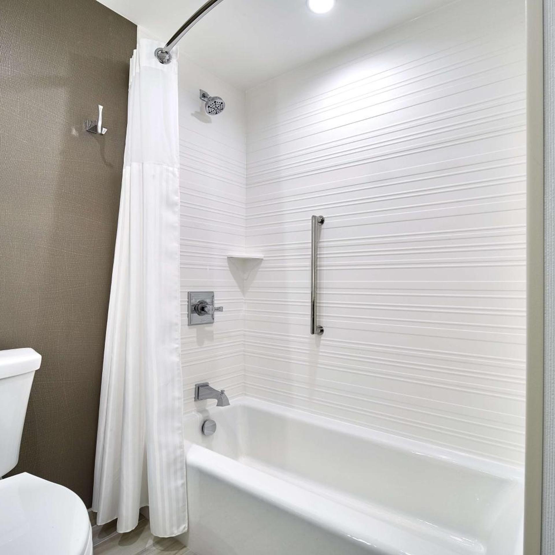 1 Bedroom, Suite, King Bed, Sofa